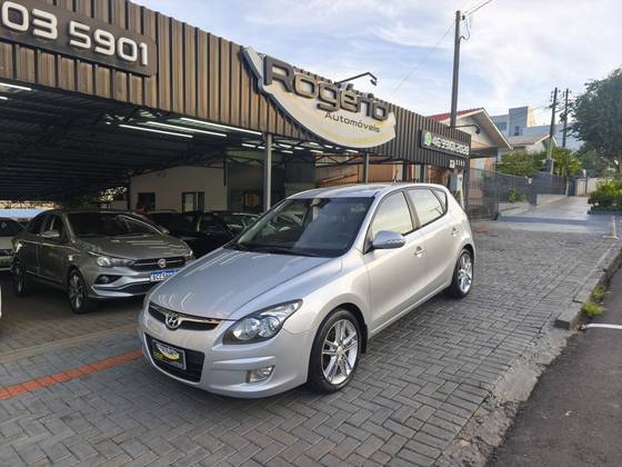 HYUNDAI I30 2.0 MPFI GLS 16V GASOLINA 4P MANUAL